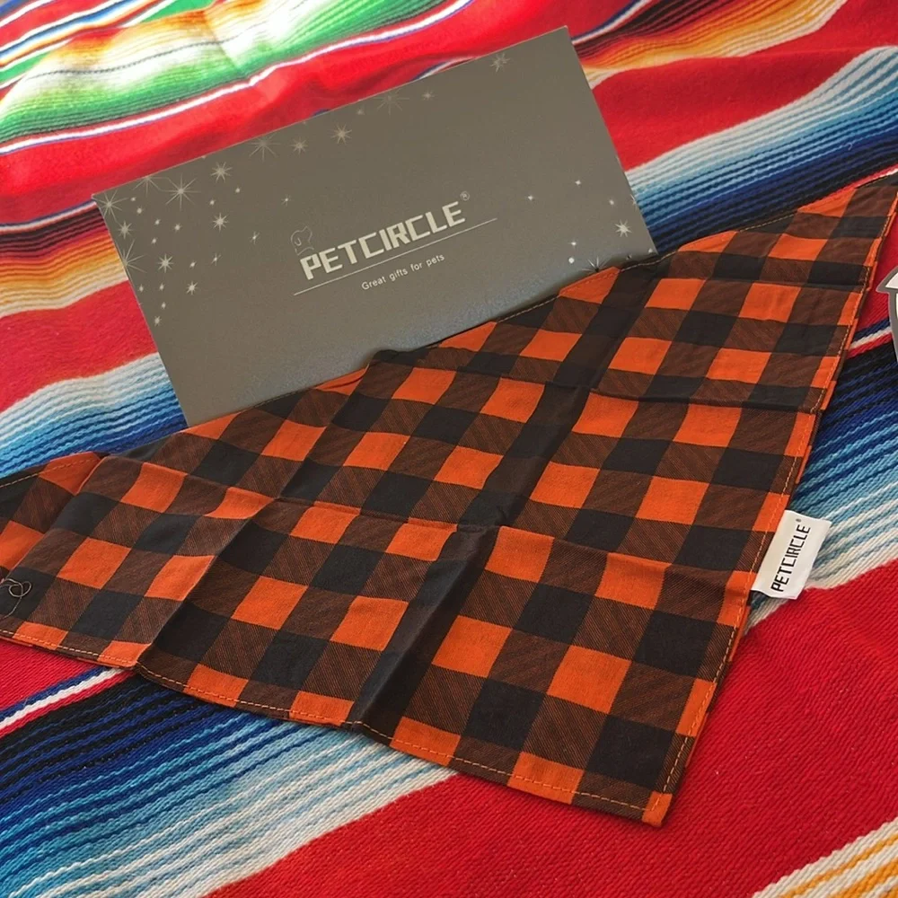 PETCIRCLE BANDANA SET OF 2 - Size Medium - NWT - Dogs or Cats